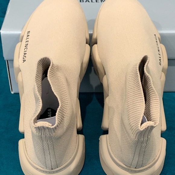 SOLD Balenciaga Speed 2.0 Size 38 - Picture 5 of 8